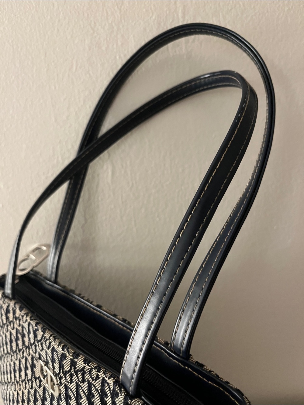 Christian Dior Black & White Monogram Shoulder Bag - Picture 11 of 12